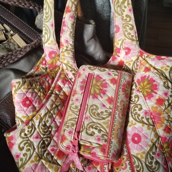 Name brands - Picture 7 of 13